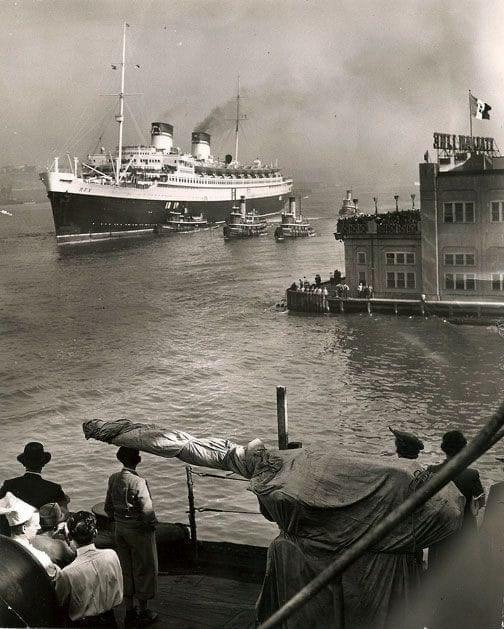 SS Rex, the Italian ocean liner arriving in New York on 16 September 1939